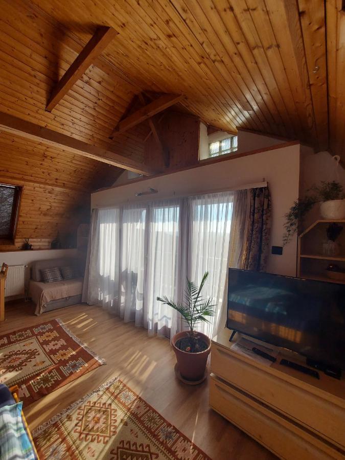 Attila-Apartman Budaoers ภายนอก รูปภาพ
