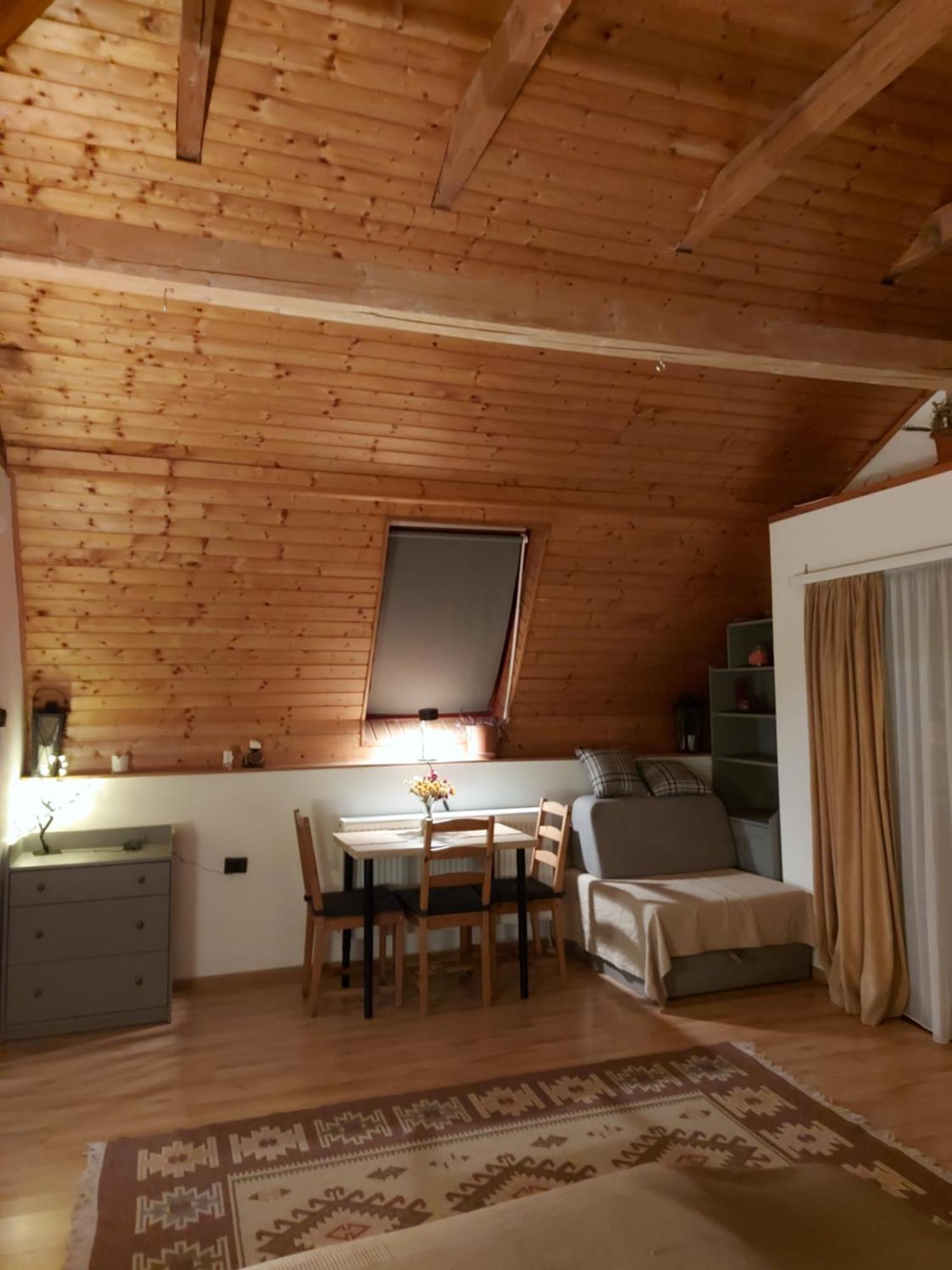 Attila-Apartman Budaoers ภายนอก รูปภาพ